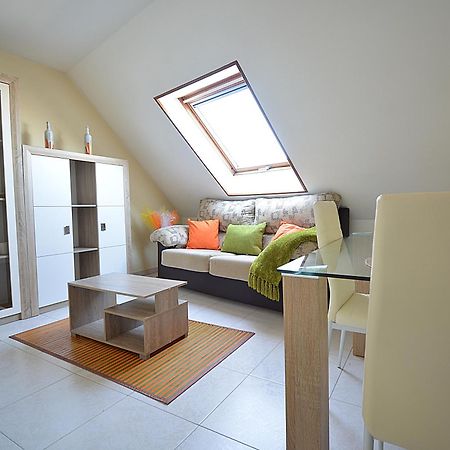 Apartamento Con Terraza Frente Al Mar En โอโกรเบ ภายนอก รูปภาพ
