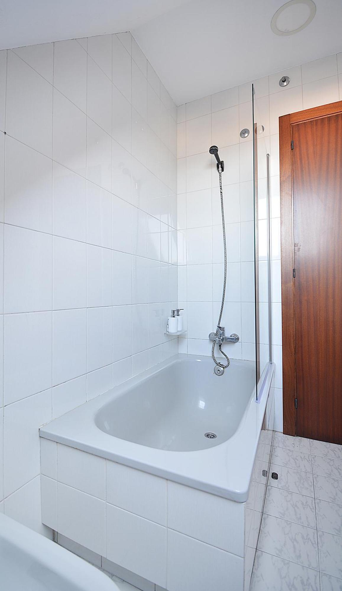 Apartamento Con Terraza Frente Al Mar En โอโกรเบ ภายนอก รูปภาพ